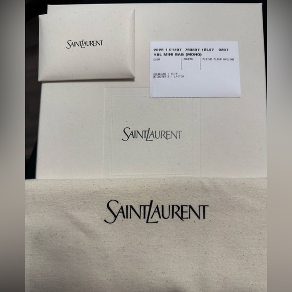 Saint Laurent Quilted Loulou Puffer Shoulder Bag in Crema Soft - Picture 11 of 12